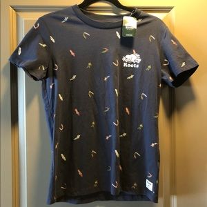 NWT Roots Women’s tshirt